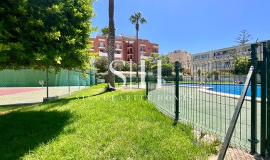 Återförsäljning - Bungalow - Torrevieja - Torreblanca