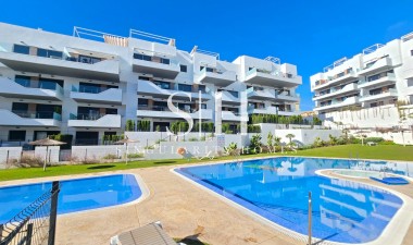 Перепродажа - Квартира / квартира - Orihuela Costa - Villamartin