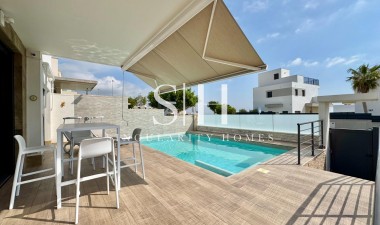 Reventa - Villa - San Miguel de Salinas - Bellavista