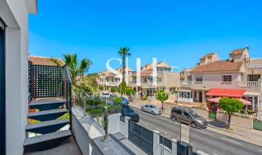 Återförsäljning - Villa - Torrevieja - Costa Blanca