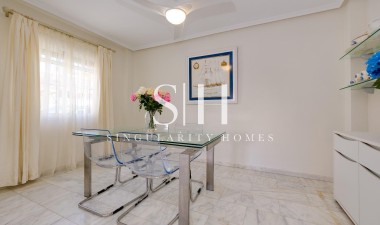 Reventa - Casa - Orihuela Costa - Las Filipinas
