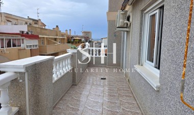 Resale - Apartment / flat - Torrevieja - Estacion De Autobuses