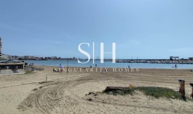 Återförsäljning - Lägenhet / lägenhet - Torrevieja