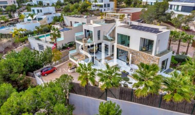 Återförsäljning - Villa - Orihuela - Las Colinas Golf