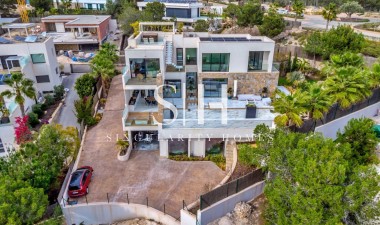Återförsäljning - Villa - Orihuela - Las Colinas Golf