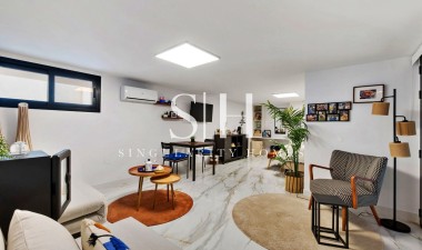 Återförsäljning - Villa - Orihuela - Las Colinas Golf