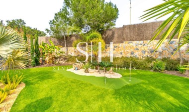 Återförsäljning - Villa - Orihuela - Las Colinas Golf