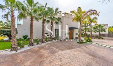 Återförsäljning - Villa - Orihuela - Las Colinas Golf