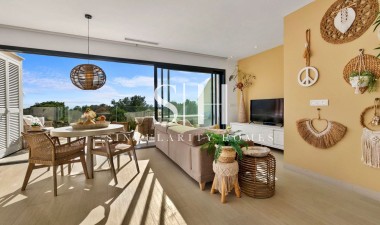 Resale - Apartment / flat - Orihuela - Las Colinas Golf