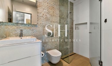 Resale - Apartment / flat - Orihuela - Las Colinas Golf