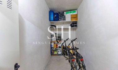 Resale - Apartment / flat - Orihuela - Las Colinas Golf
