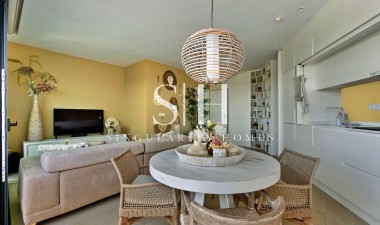 Resale - Apartment / flat - Orihuela - Las Colinas Golf