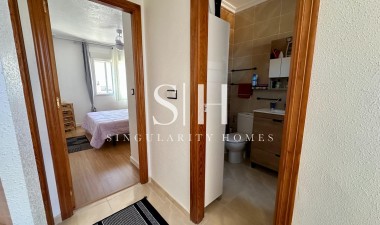 Resale - Semi - San Miguel de Salinas - Residencial los flamencos