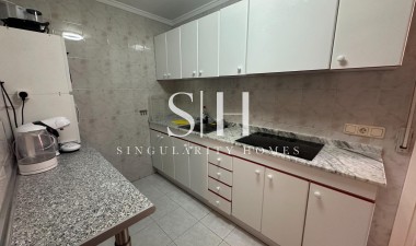 Resale - Apartment / flat - Torrevieja - Centro