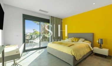 Resale - Villa - Orihuela - Las Colinas Golf
