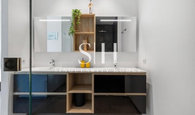 Resale - Villa - Orihuela - Las Colinas Golf