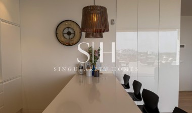 Resale - Apartment / flat - Orihuela - Las Colinas Golf