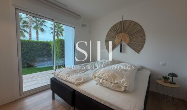 Resale - Apartment / flat - Orihuela - Las Colinas Golf