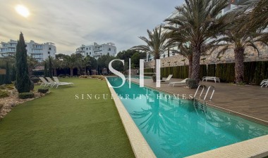 Resale - Apartment / flat - Orihuela - Las Colinas Golf