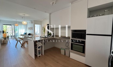 Перепродажа - Квартира / квартира - Pilar de la Horadada - RioMar