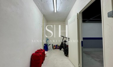 Reventa - Apartamento / piso - Orihuela - Las Colinas Golf