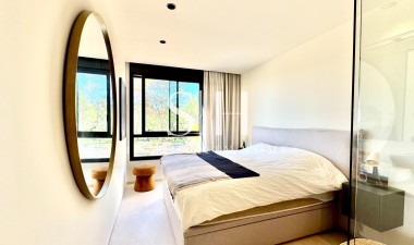 Resale - Apartment / flat - Orihuela - Las Colinas Golf