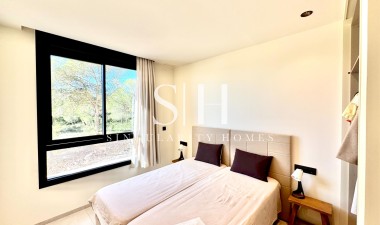 Resale - Apartment / flat - Orihuela - Las Colinas Golf