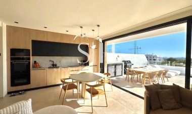 Resale - Apartment / flat - Orihuela - Las Colinas Golf