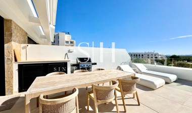 Resale - Apartment / flat - Orihuela - Las Colinas Golf