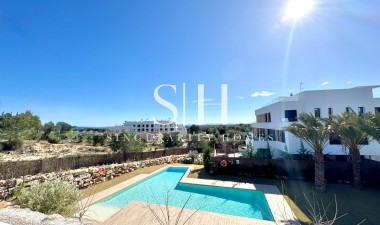 Resale - Apartment / flat - Orihuela - Las Colinas Golf