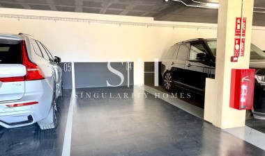Resale - Apartment / flat - Orihuela - Las Colinas Golf