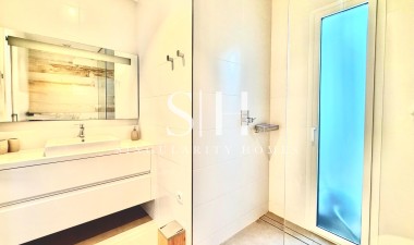 Reventa - Apartamento / piso - Orihuela - Las Colinas Golf