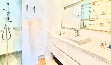 Reventa - Apartamento / piso - Orihuela - Las Colinas Golf