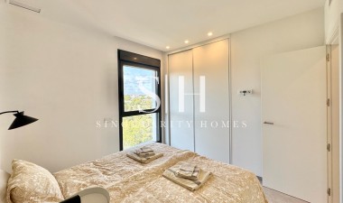 Resale - Apartment / flat - Orihuela - Las Colinas Golf