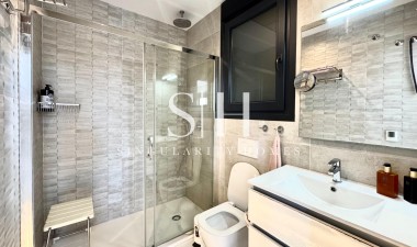 Odsprzedaż - Villa - Orihuela Costa - Lomas de Cabo Roig