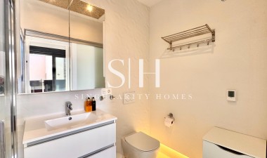 Odsprzedaż - Villa - Orihuela Costa - Lomas de Cabo Roig