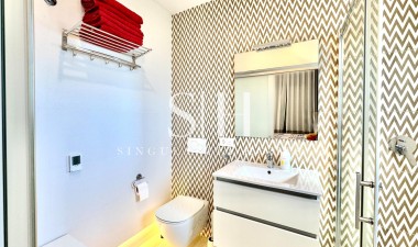 Odsprzedaż - Villa - Orihuela Costa - Lomas de Cabo Roig