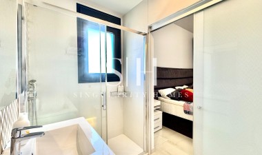 Odsprzedaż - Villa - Orihuela Costa - Lomas de Cabo Roig