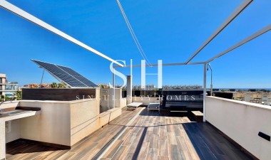Odsprzedaż - Villa - Orihuela Costa - Lomas de Cabo Roig