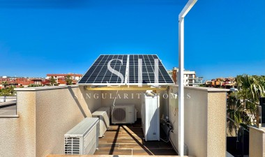 Odsprzedaż - Villa - Orihuela Costa - Lomas de Cabo Roig