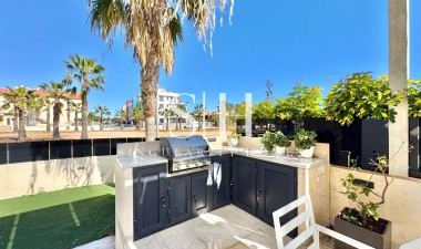 Odsprzedaż - Villa - Orihuela Costa - Lomas de Cabo Roig