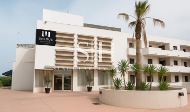 Resale - Apartment / flat - Vera - Puerto Vera