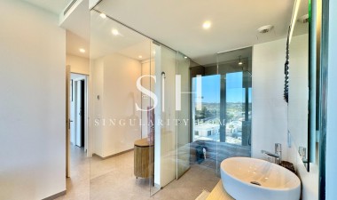 Resale - Apartment / flat - Orihuela - Las Colinas Golf