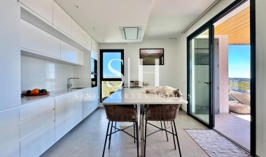 Resale - Apartment / flat - Orihuela - Las Colinas Golf