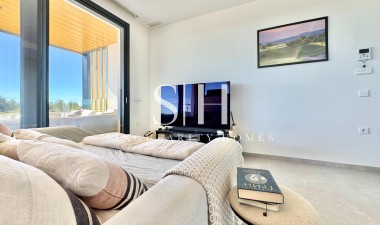 Resale - Apartment / flat - Orihuela - Las Colinas Golf