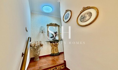 Herverkoop - Semi - Orihuela Costa - La Zenia