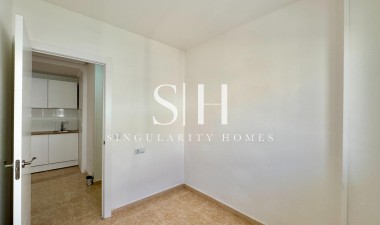 Resale - Apartment / flat - Torrevieja - Centro