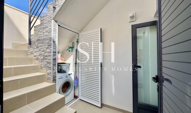 Reventa - Villa - San Miguel de Salinas - Bellavista