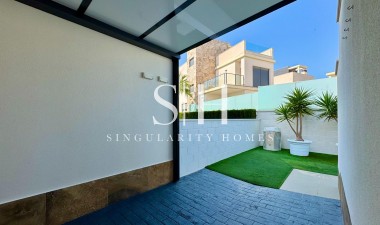 Reventa - Villa - San Miguel de Salinas - Bellavista