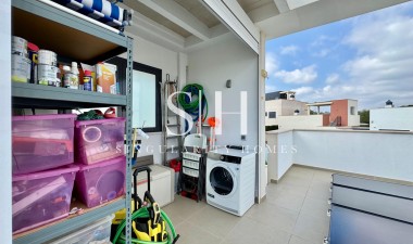 Reventa - Villa - San Miguel de Salinas - Bellavista